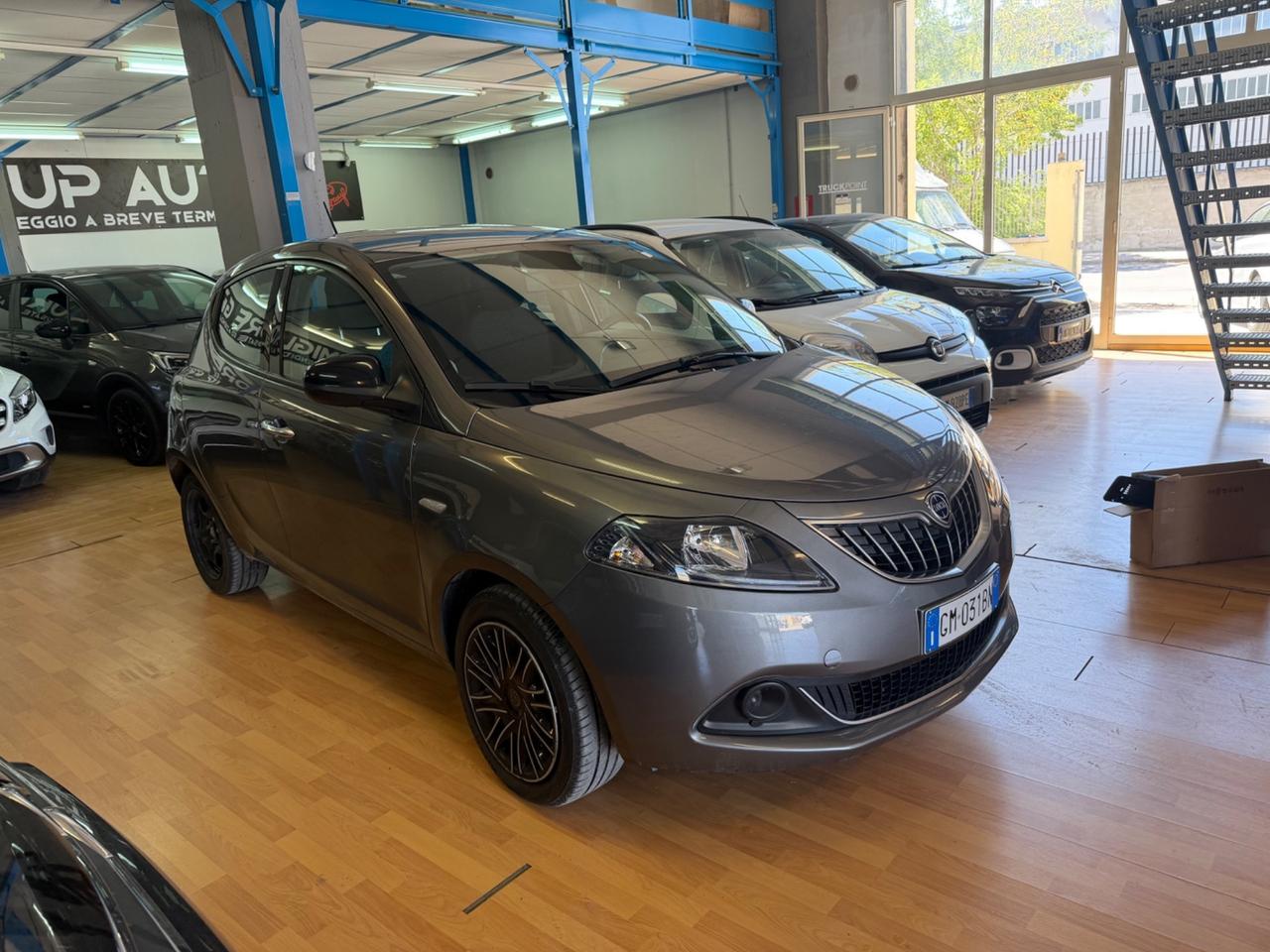 Lancia Ypsilon 1.0 benz/Hybrid 2022 70.000km
