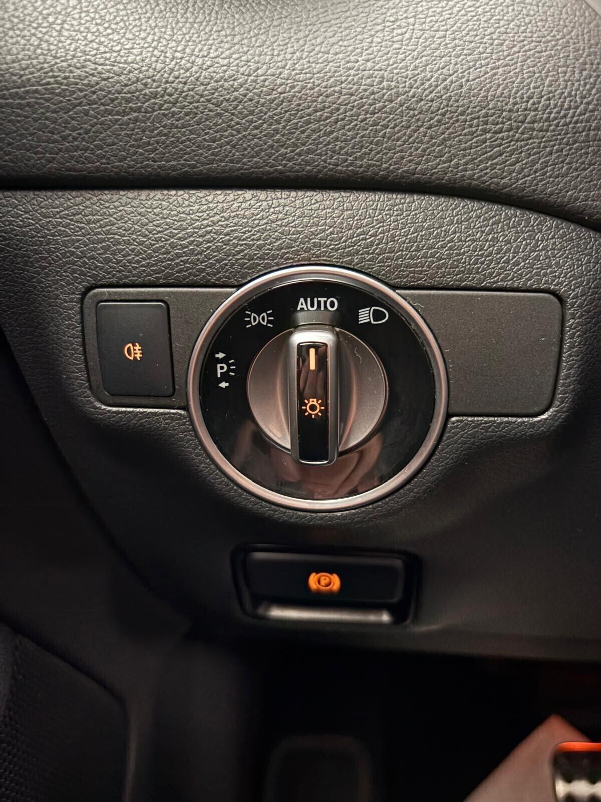 MERCEDES-BENZ CLA 220D 177CV AUTOMATIC