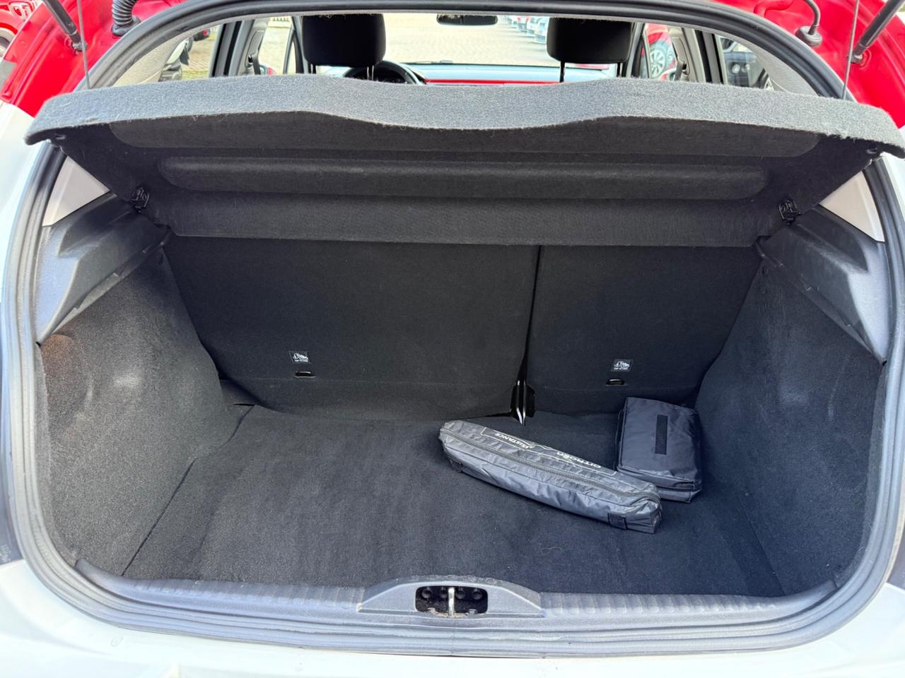 Citroen C3 PureTech 82 Shine OK NEOPATENTATI