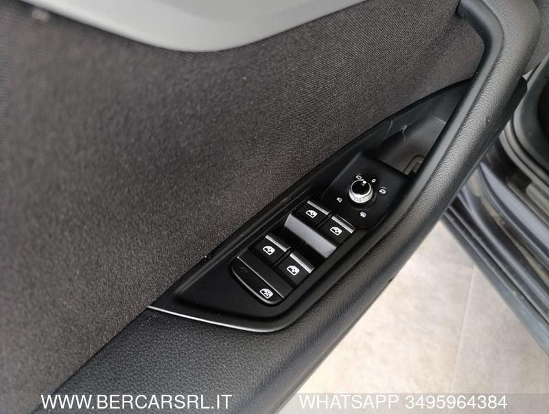 Audi A4 A4 Avant 35 TDI/163 CV S tronic Business Advanced