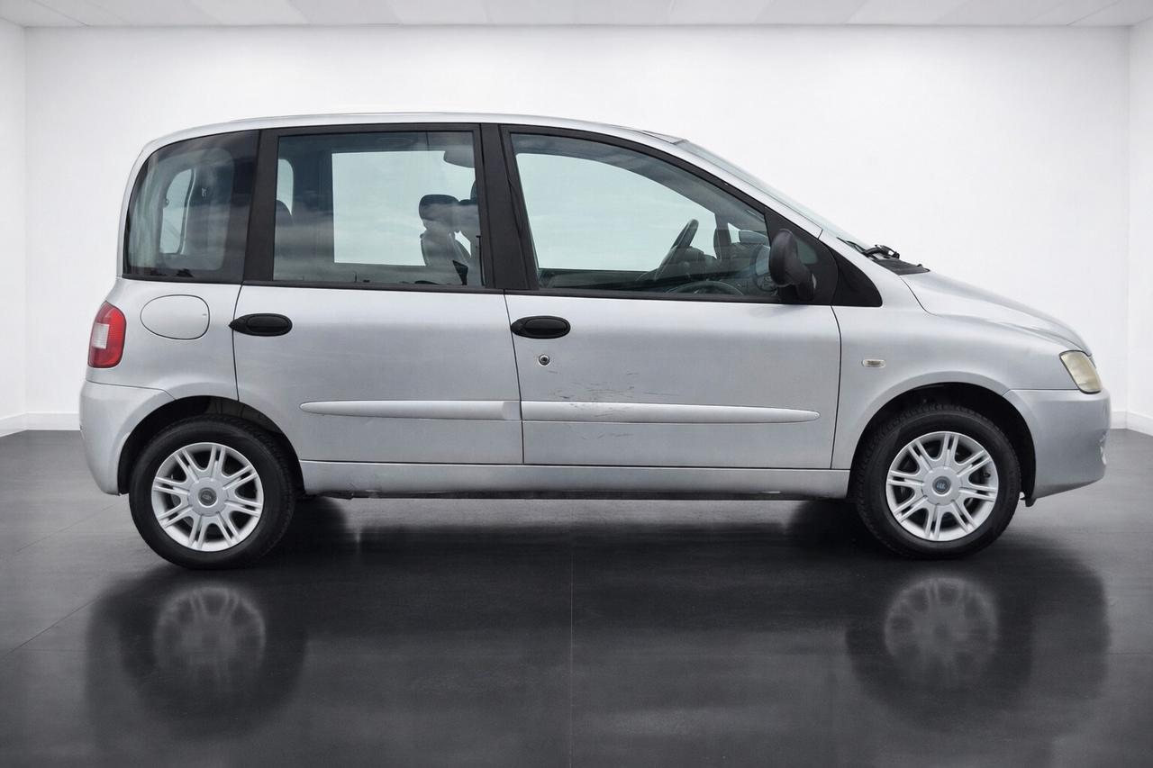 1. FIAT MULTIPLA 1.6 METANO EMOTION 6 POSTI – 350 KM CON 25€