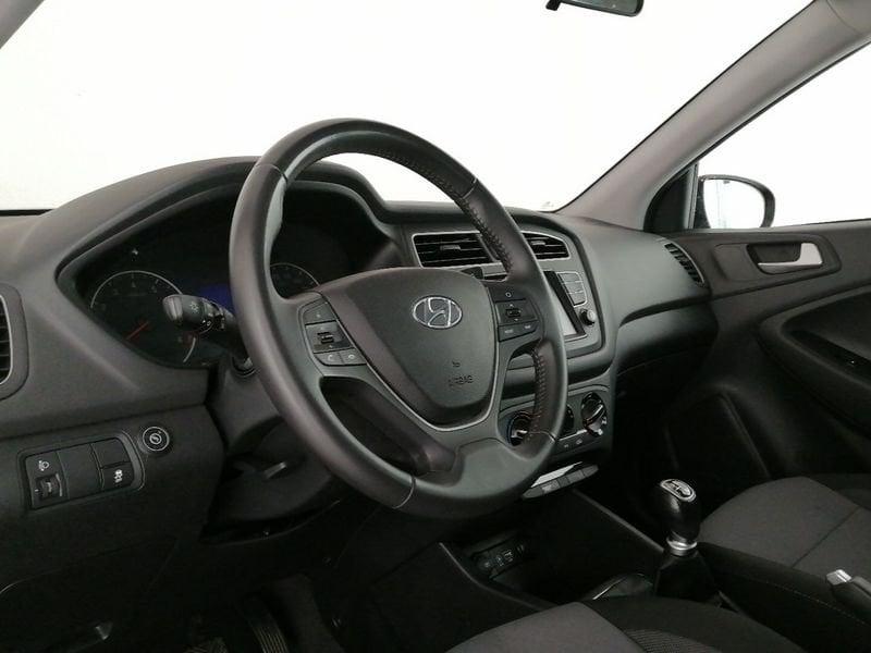 Hyundai i20 II 2018 1.2 mpi Connectline 75cv 5p