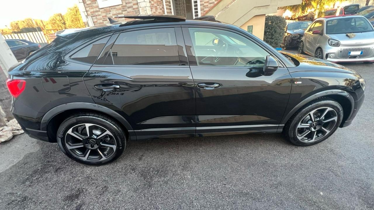 AUDI Q3 SPB 35 TDI S-LINE KM0 2024 TETTO APRIBILE