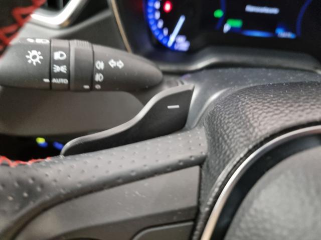 TOYOTA Corolla 2.0 Hybrid GR SPORT