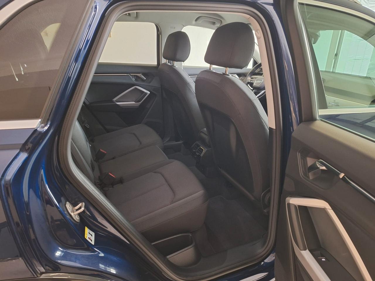 Audi Q3 35 TDI S tronic Business Advanced