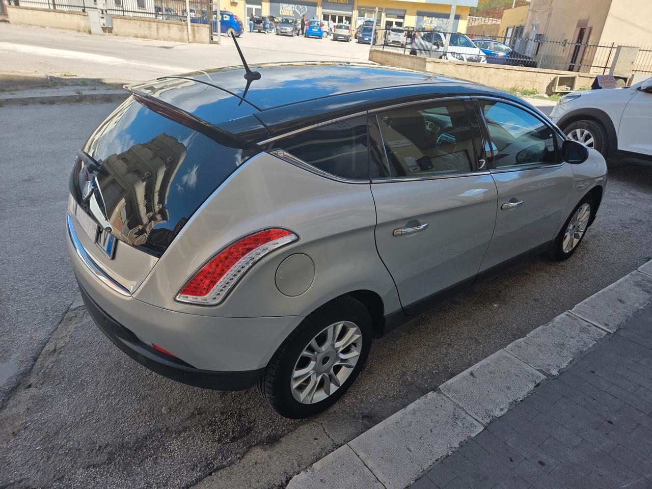LANCIA DELTA 1.6 MJET 120 CV PLATINO KM CERTIFICATI