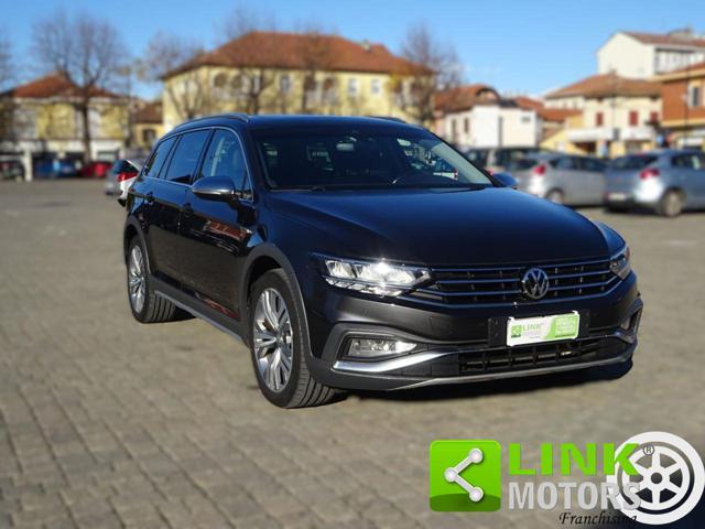 VOLKSWAGEN Passat Alltrack 2.0 BiTDI 4Motion DSG 240CV Garantita