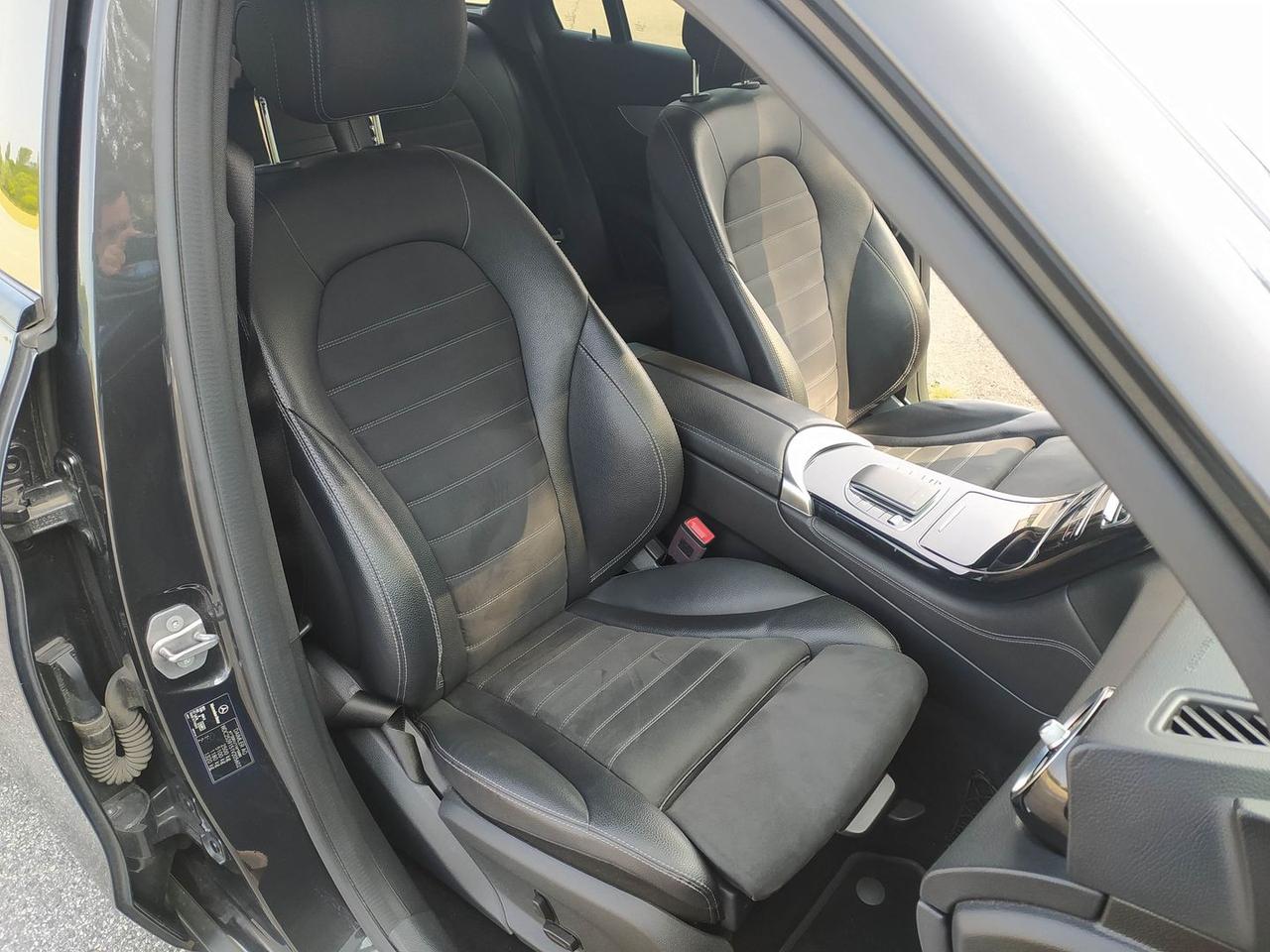 Mercedes-Benz GLC 220 Premium Plus GLC 220 D