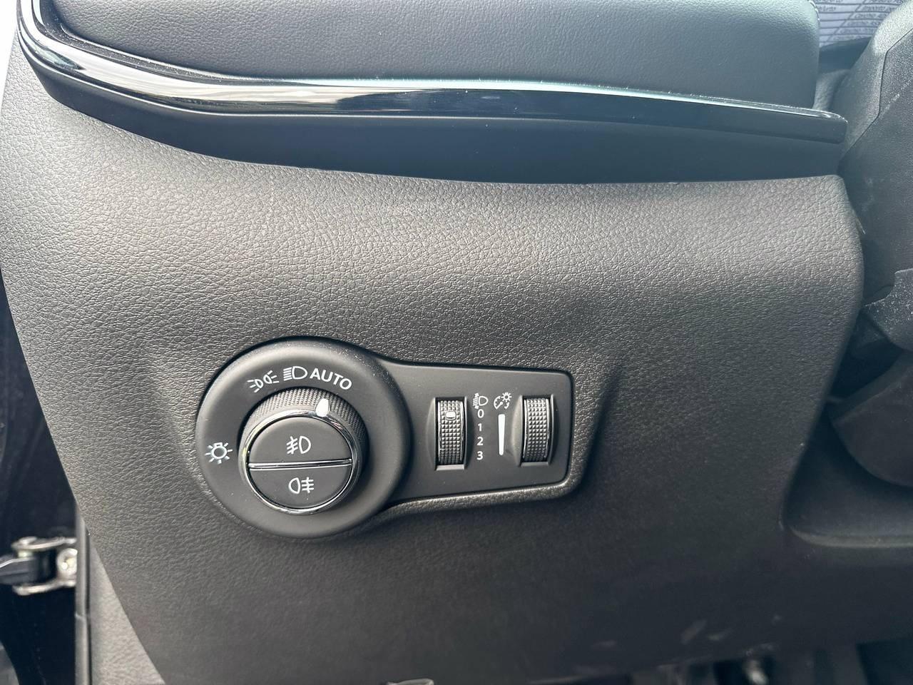 JEEP Compass II 2021 - Compass 1.5 turbo t4 mhev Summit 2wd 130cv dct
