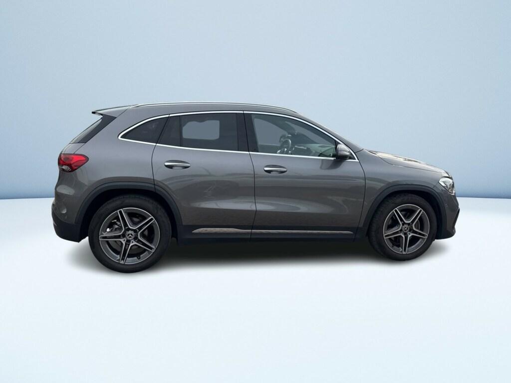 Mercedes GLA 200 200 D Premium 8G-DCT