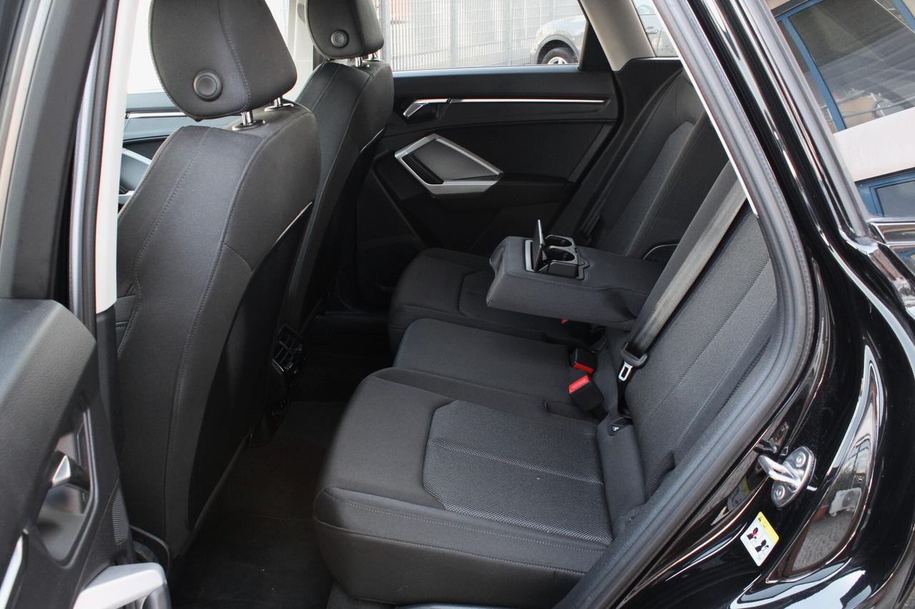 Audi Q3 35 TFSI S-tronic S-line Edition