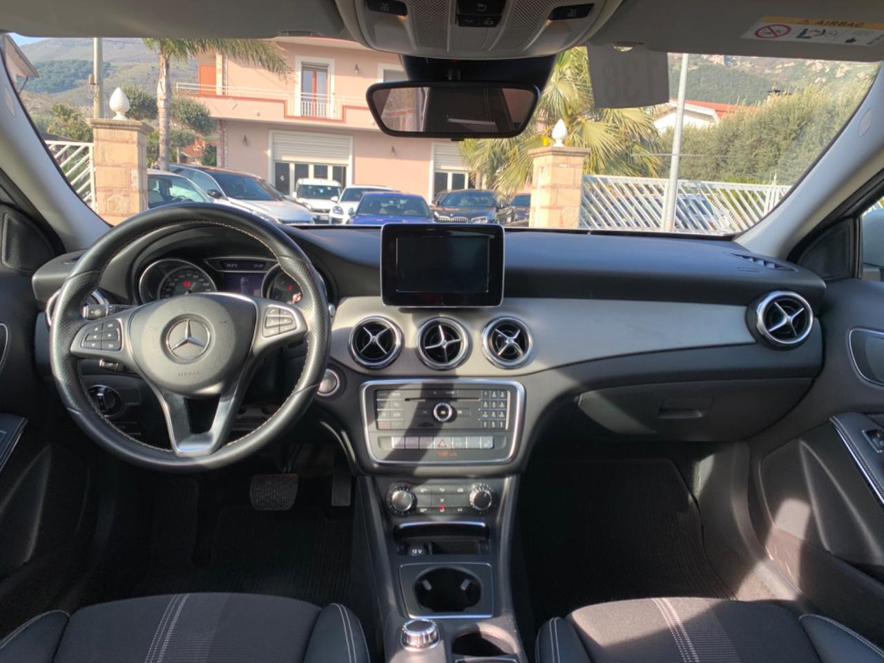 Mercedes-benz GLA 200 GLA 200 d Sport