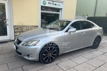 LEXUS IS 220d 2.2 16V Luxury