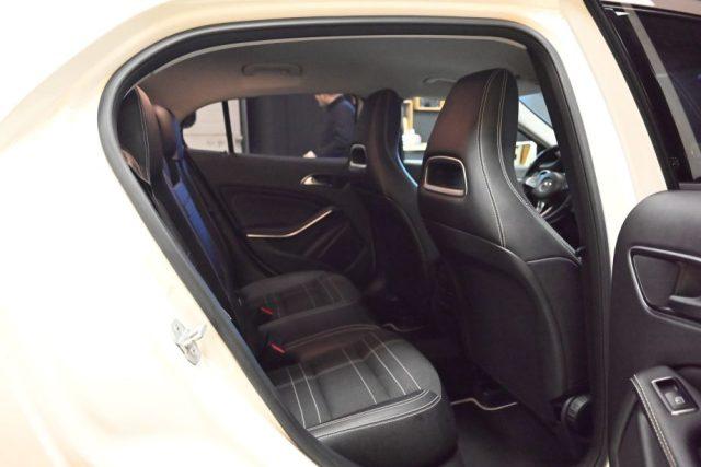 MERCEDES-BENZ GLA 200 CDI AUTO F1 SPORT 136CV NAVI CAM XENO PDC 18"FULL!