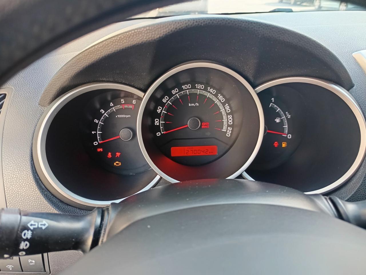 Kia Venga 1.4 CRDi 90CV WGT EX