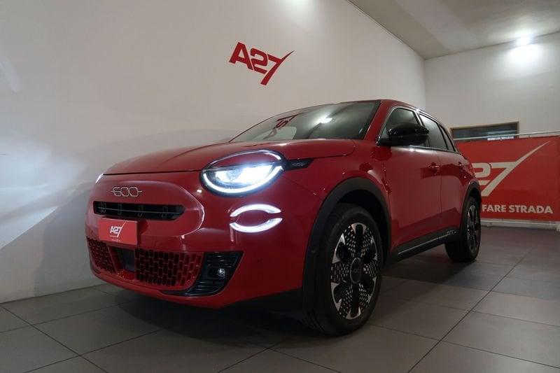 FIAT 600 600 1.2 hybrid La Prima 110cv auto