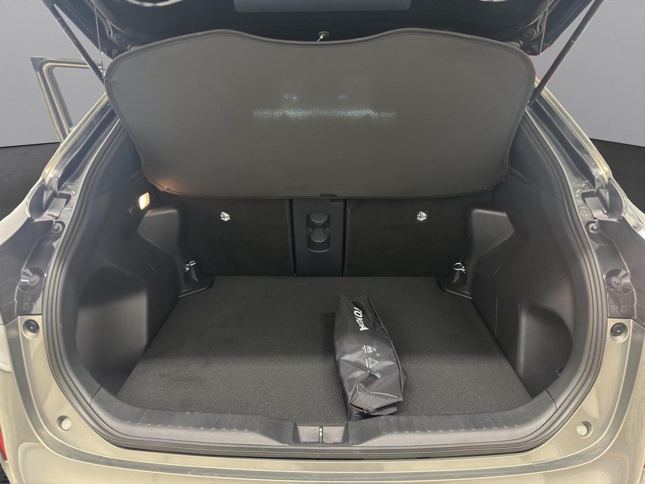 Toyota Yaris Cross 1.5h Adventure awd-i 116cv e-c