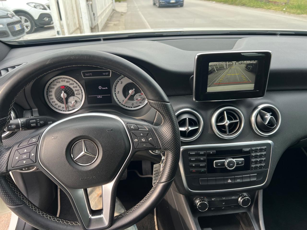 Mercedes-benz A 180 CDI BlueEFFICIENCY Sport