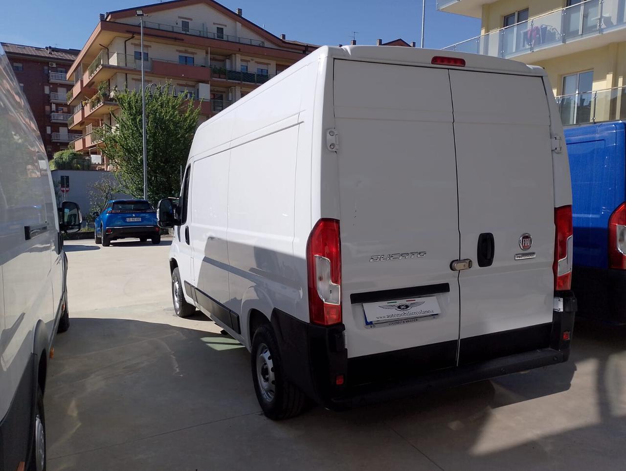 Fiat Ducato FIAT DUCATO 33 MH2 2.3 Multijer 140CV E6D-temp 3 POSTI