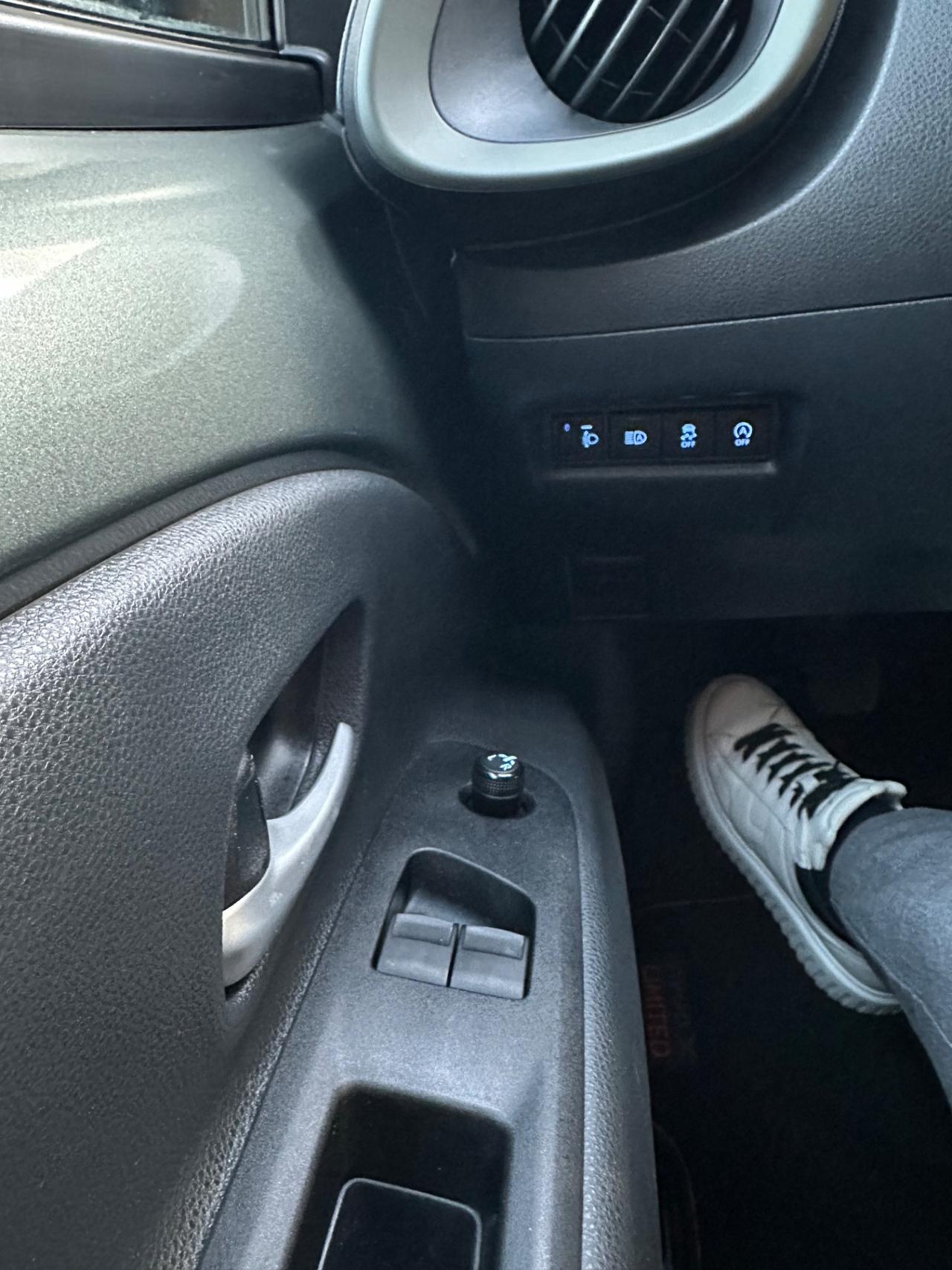 Toyota Aygo X 1.0 VVT-i 72 CV 5 porte Trend Air