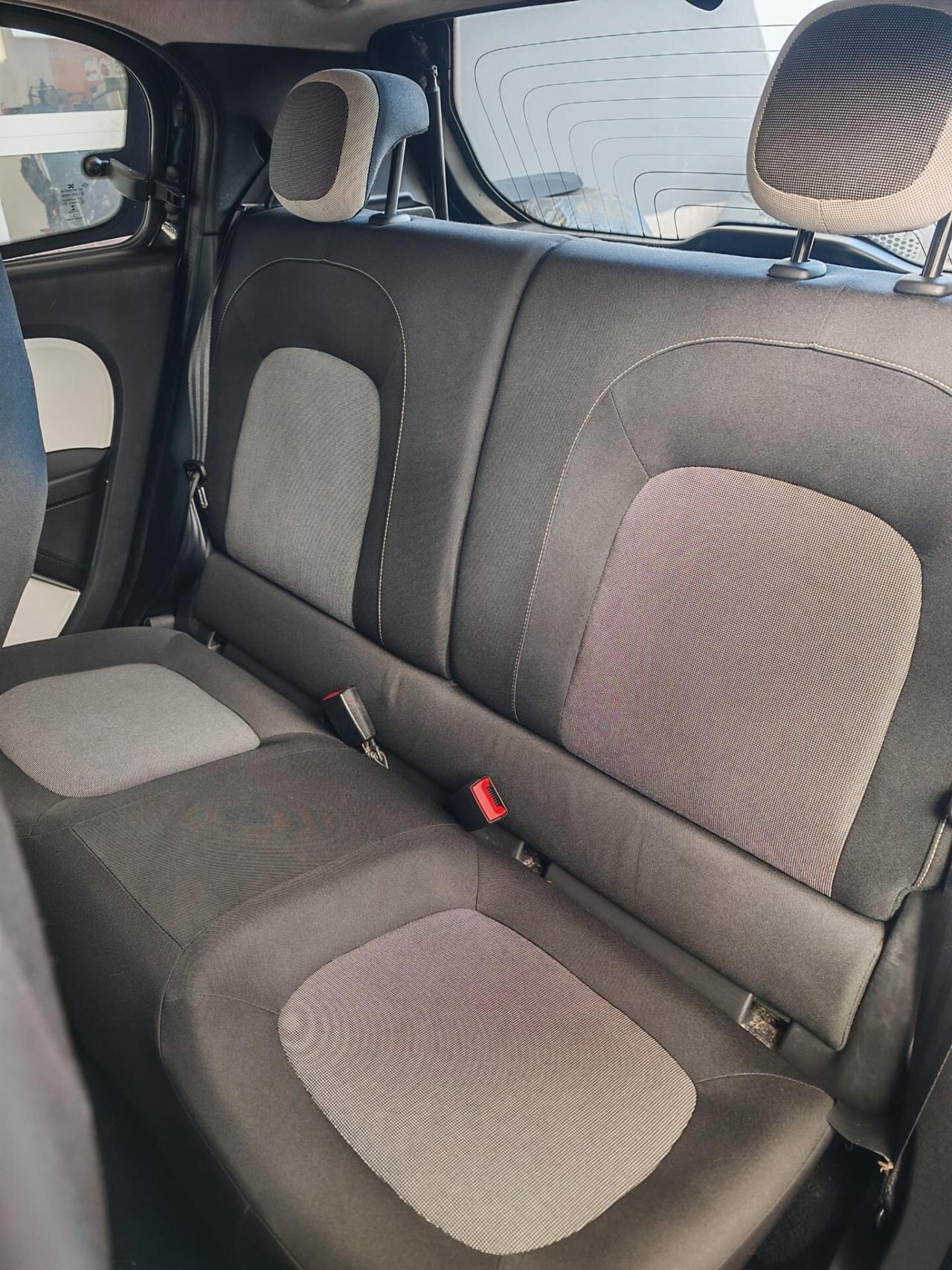 Renault Twingo SCe Zen