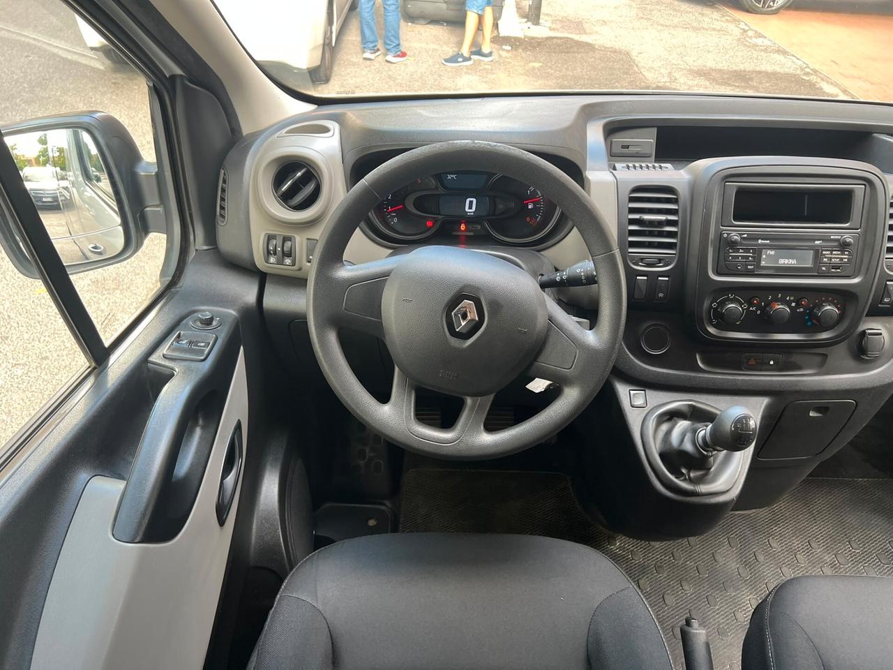Renault Trafic T29 1.6 dCi 125CV 9 POSTI PL-TN