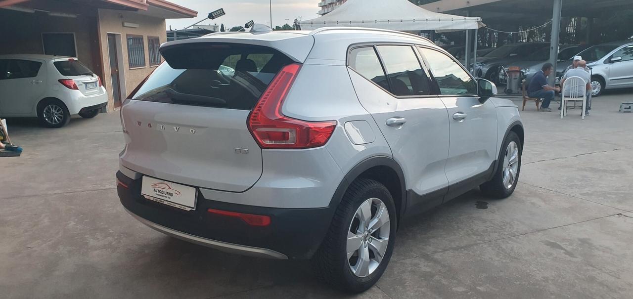 Volvo XC40 D3 R-design