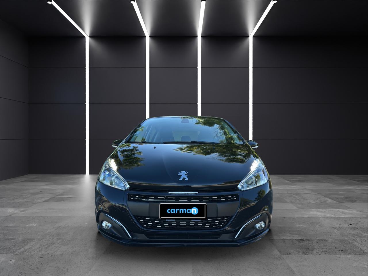 Peugeot 208 PureTech 82 5 porte Allure BLACK LINE
