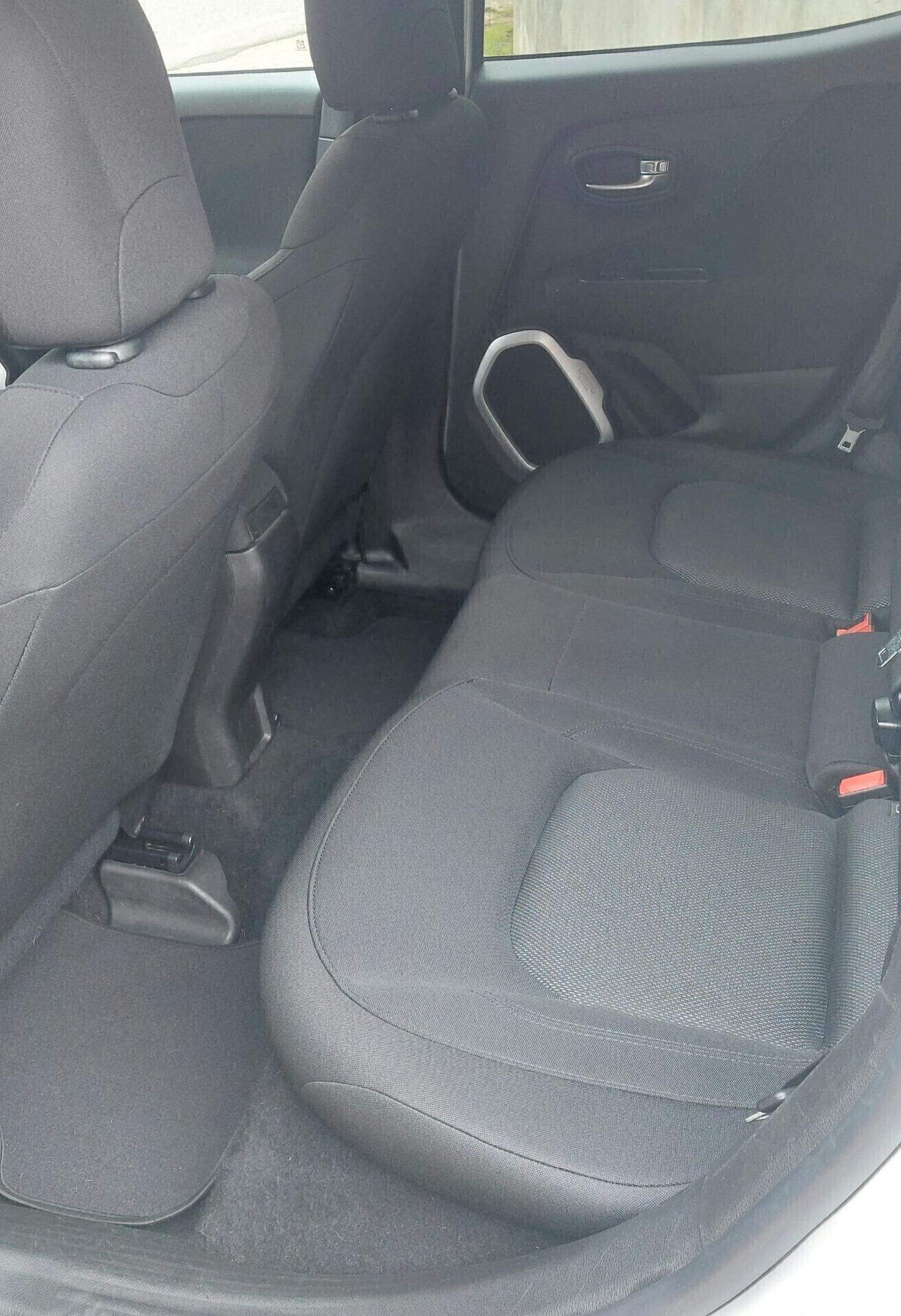 Jeep Renegade 1.6 Mjt Sport