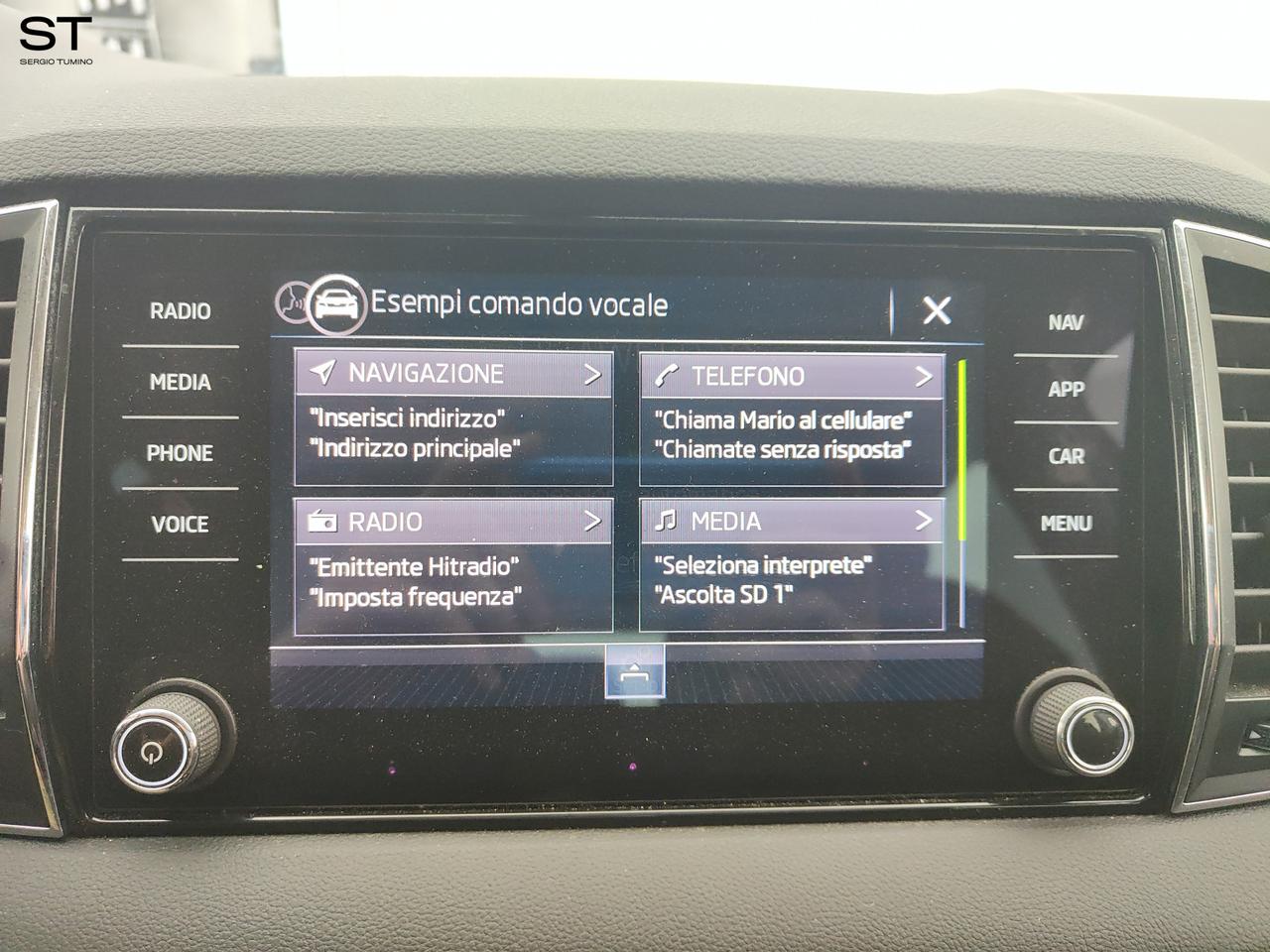 SKODA Karoq - Karoq 1.6 TDI SCR Ambition