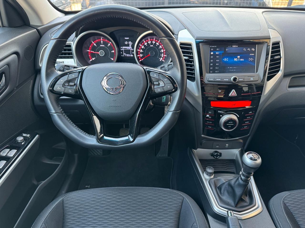 Ssangyong Tivoli 1.6d 2WD Icon