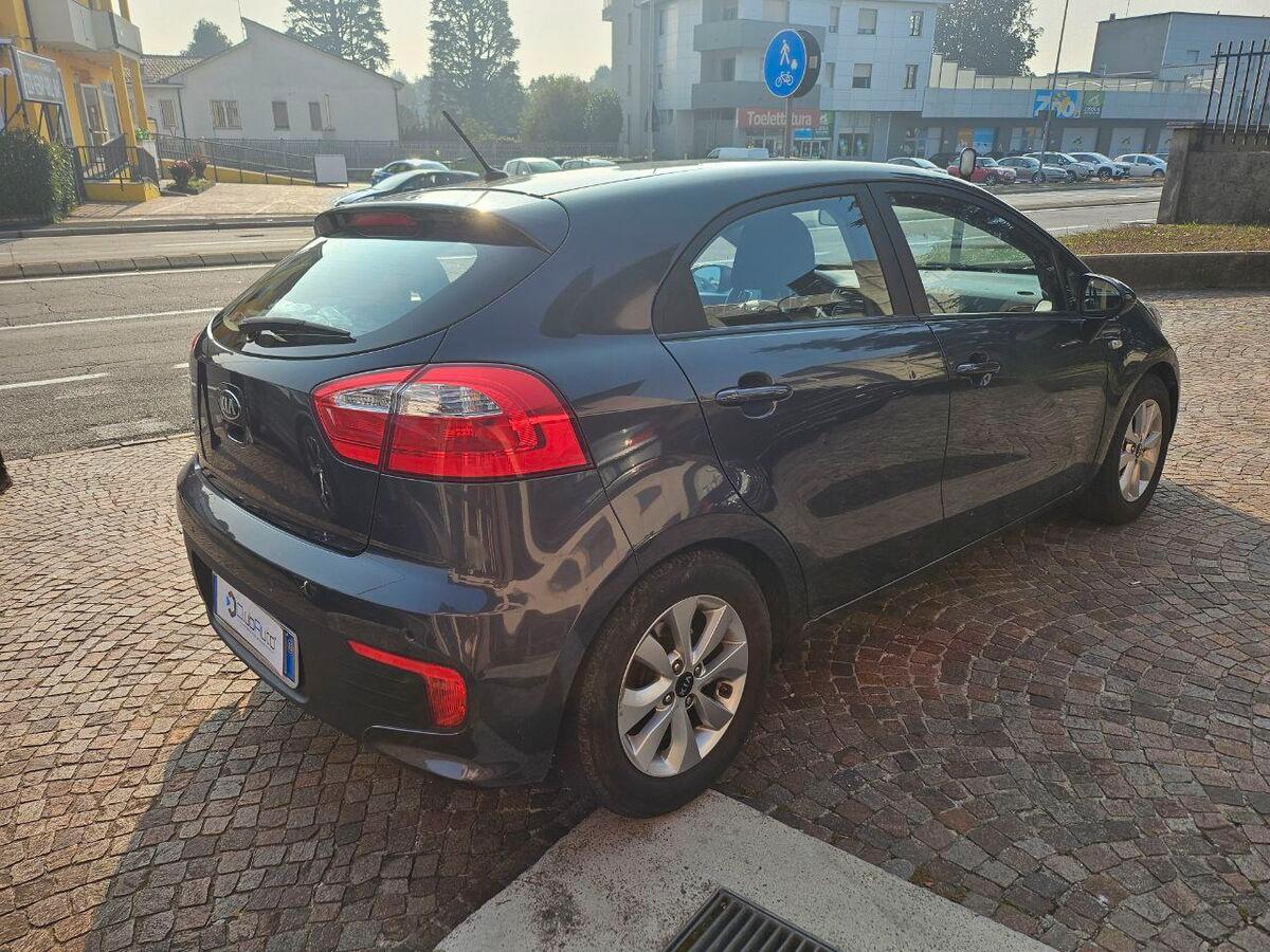 Kia Rio 1.2 cvvt Cool 5p E6