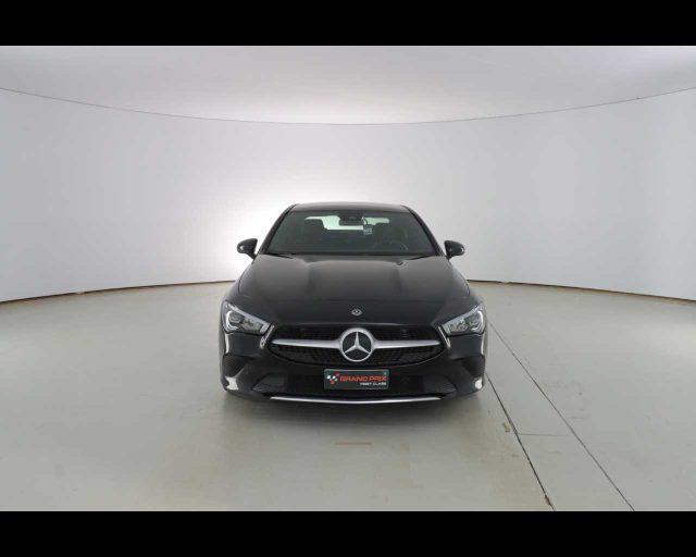 MERCEDES-BENZ CLA 180 d Automatic Premium