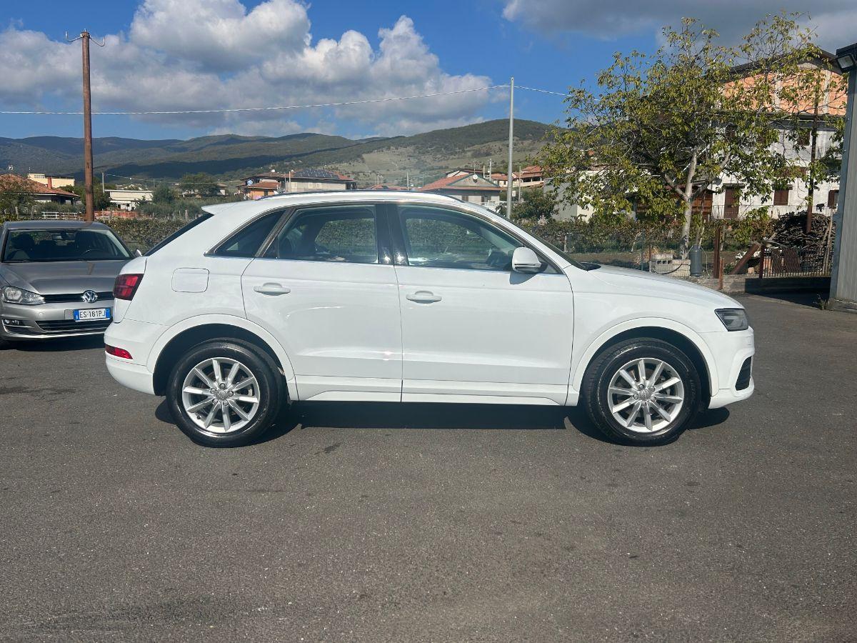 AUDI - Q3 - 2.0 TDI 120 CV Sport