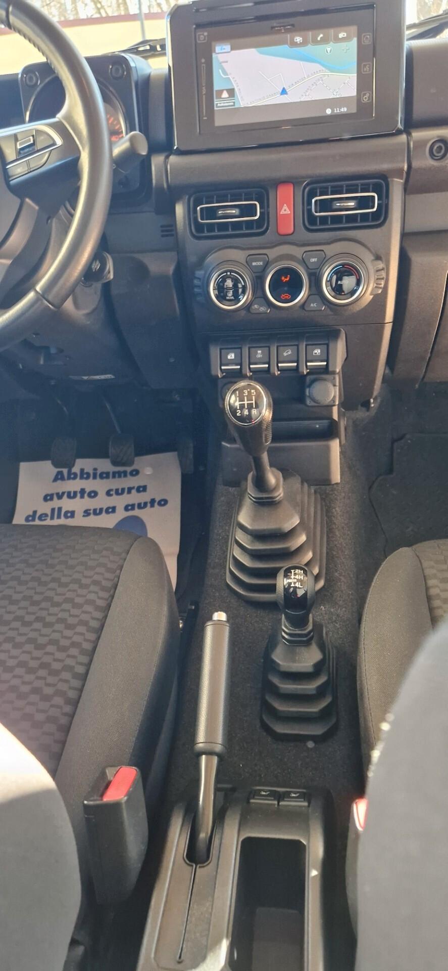 Suzuki Jimny 1.5 5MT Top autovettura 4 posti