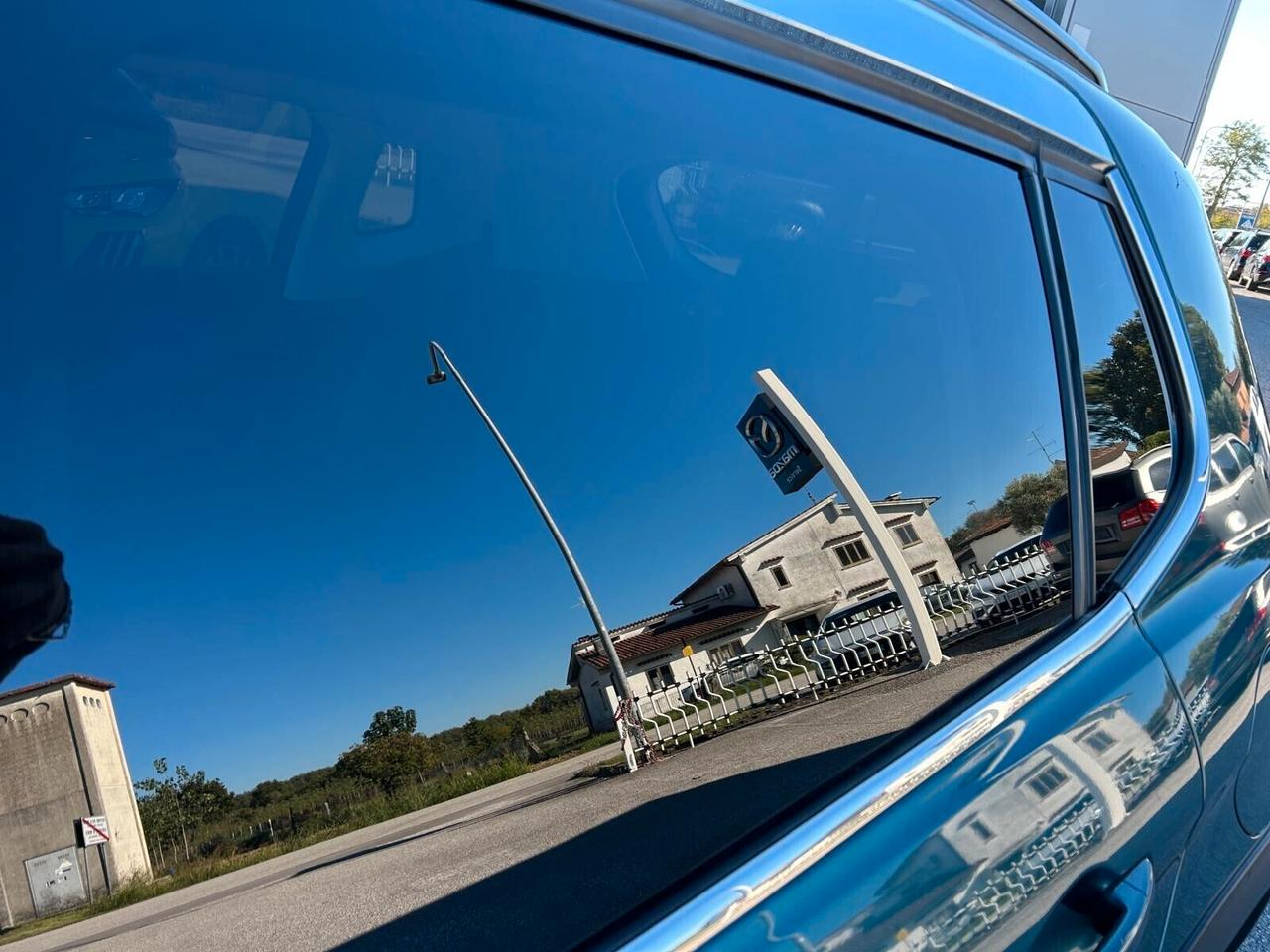 Peugeot 2008 ALLURE BlueHDi 100 mt SPOTICAR