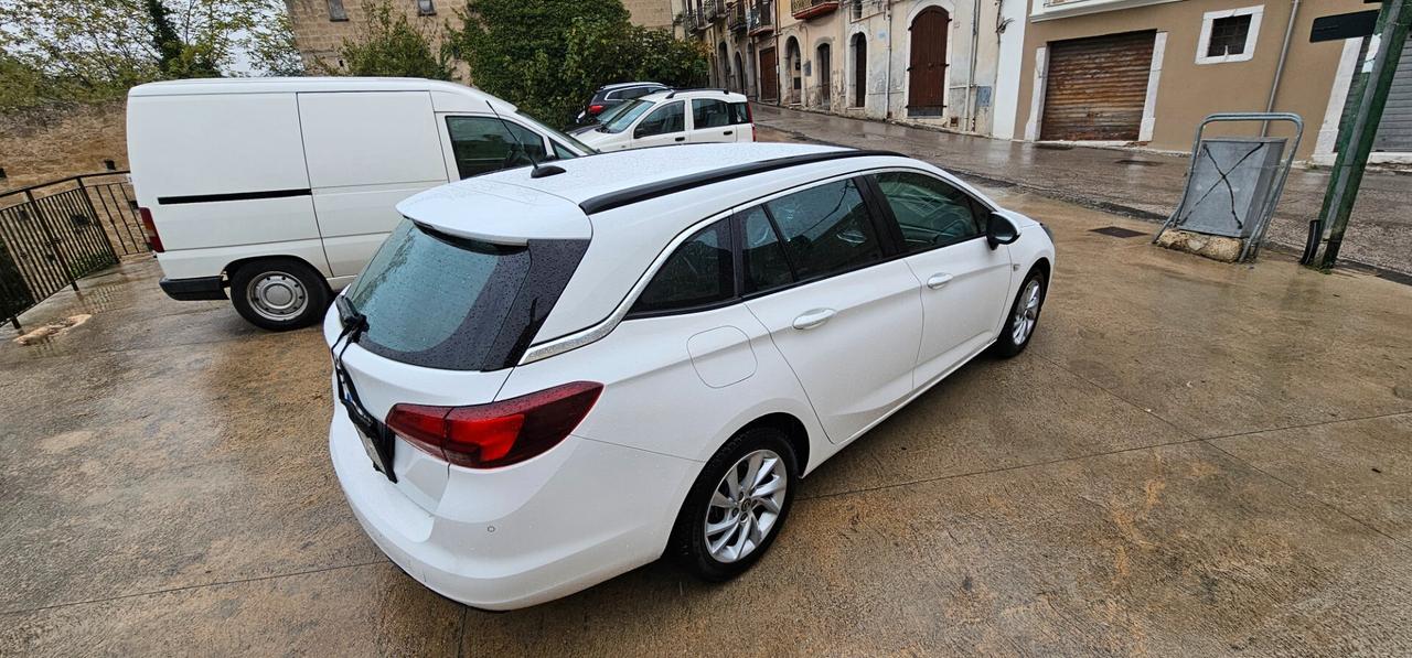 Opel Astra 1.6 CDTi 136CV Start&Stop Sports Tourer Innovation