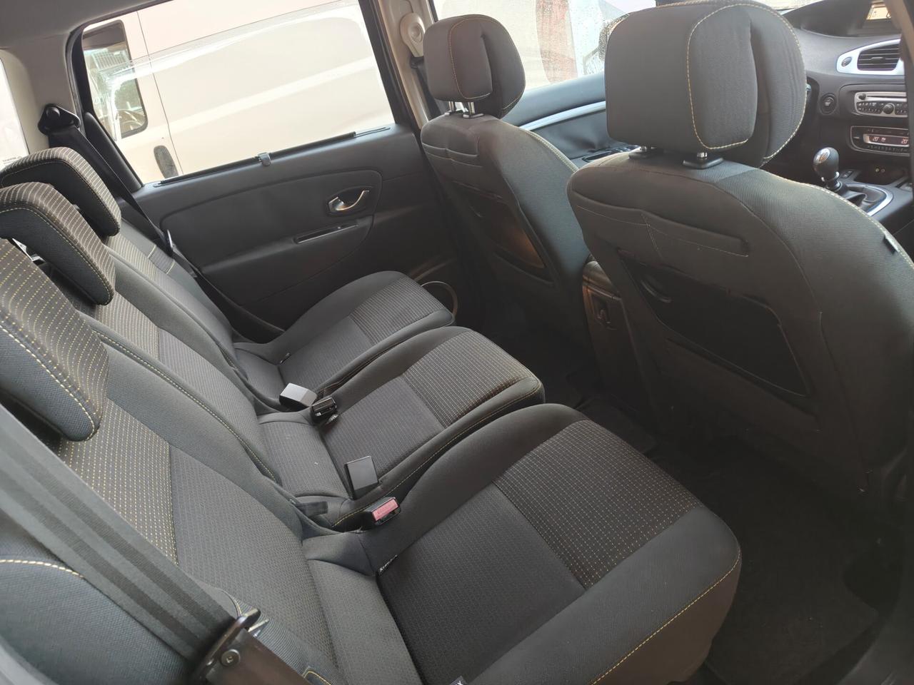 Renault Scenic Scénic X-Mod 1.9 dCi 130CV Luxe