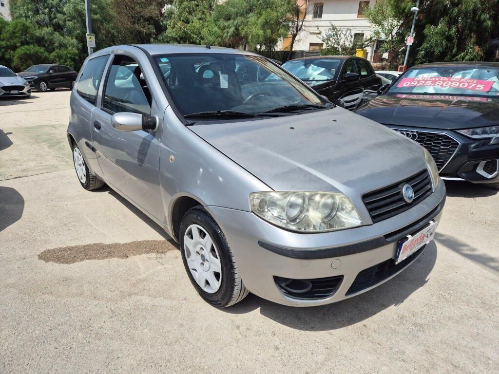 Fiat Punto 1.2 3 porte Active CLIMA