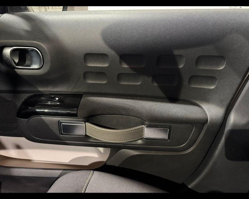 Citroën C3 3ª serie PureTech 83 S&S Shine