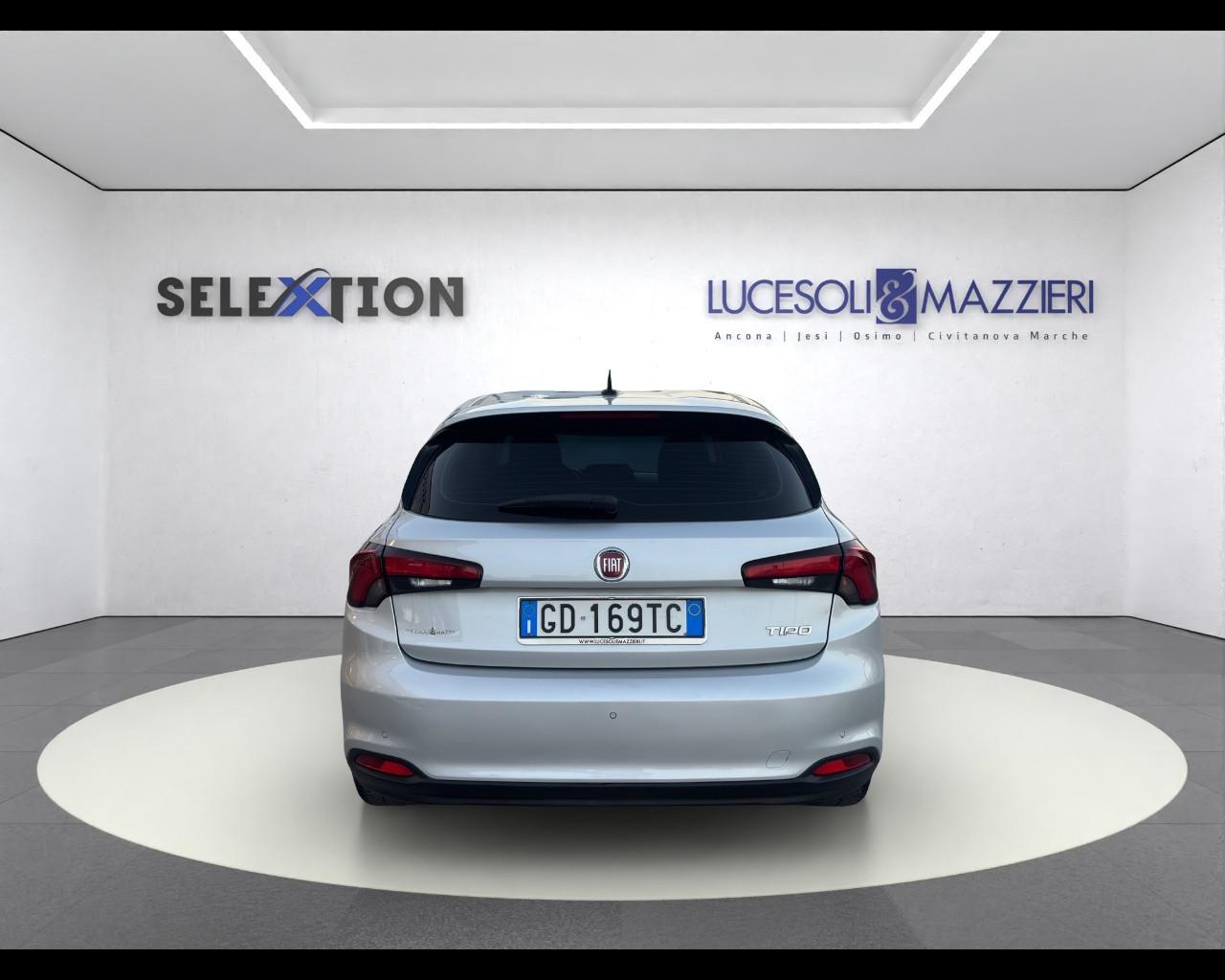 FIAT Tipo (2015-->) - Tipo 1.3 Mjt S&S 5 porte Business