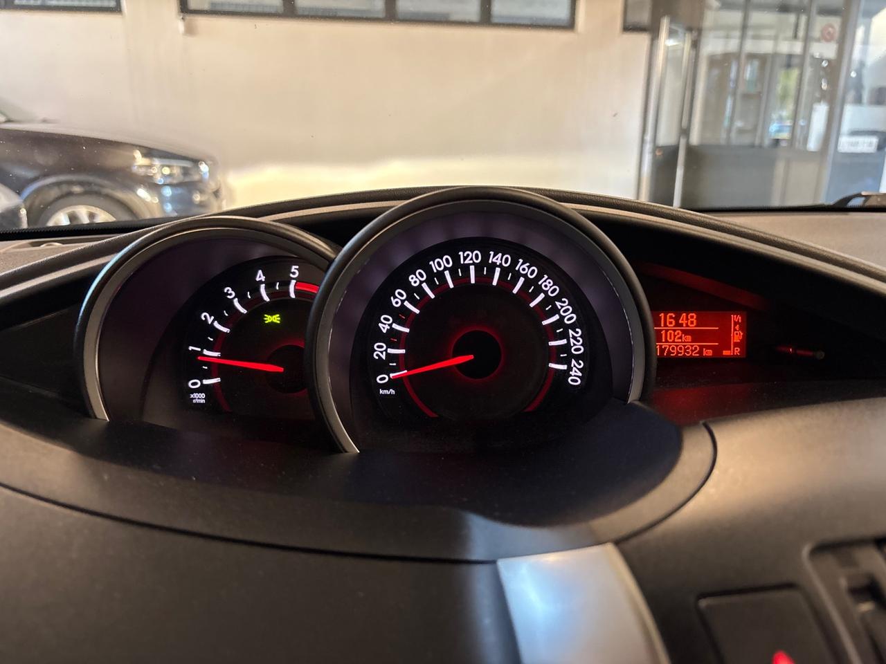 Toyota Verso 1.6 D-4D | 7 POSTI |