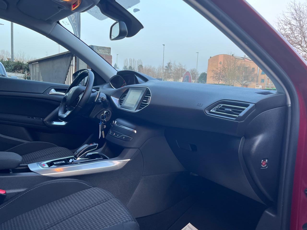 Peugeot 308 BlueHDi 130 S&S Active