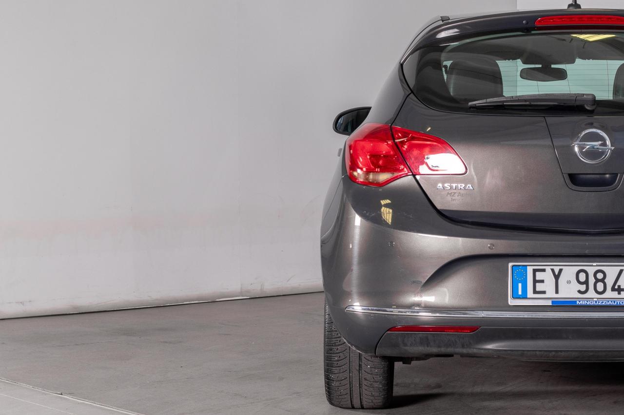 Opel Astra 1.6 Cdti 110cv