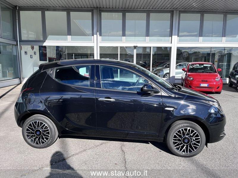 Lancia Ypsilon My24 1.0 Firefly 70 Cv