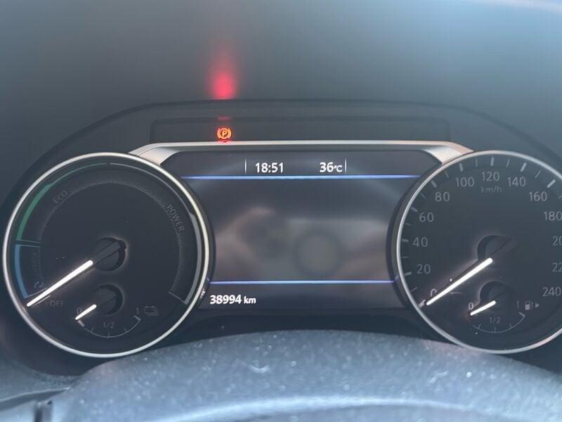 Nissan Juke 1.6 HEV N-Connecta Auto
