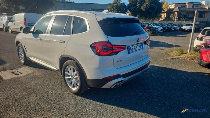 BMW X3 sdrive18d mhev 48V auto
