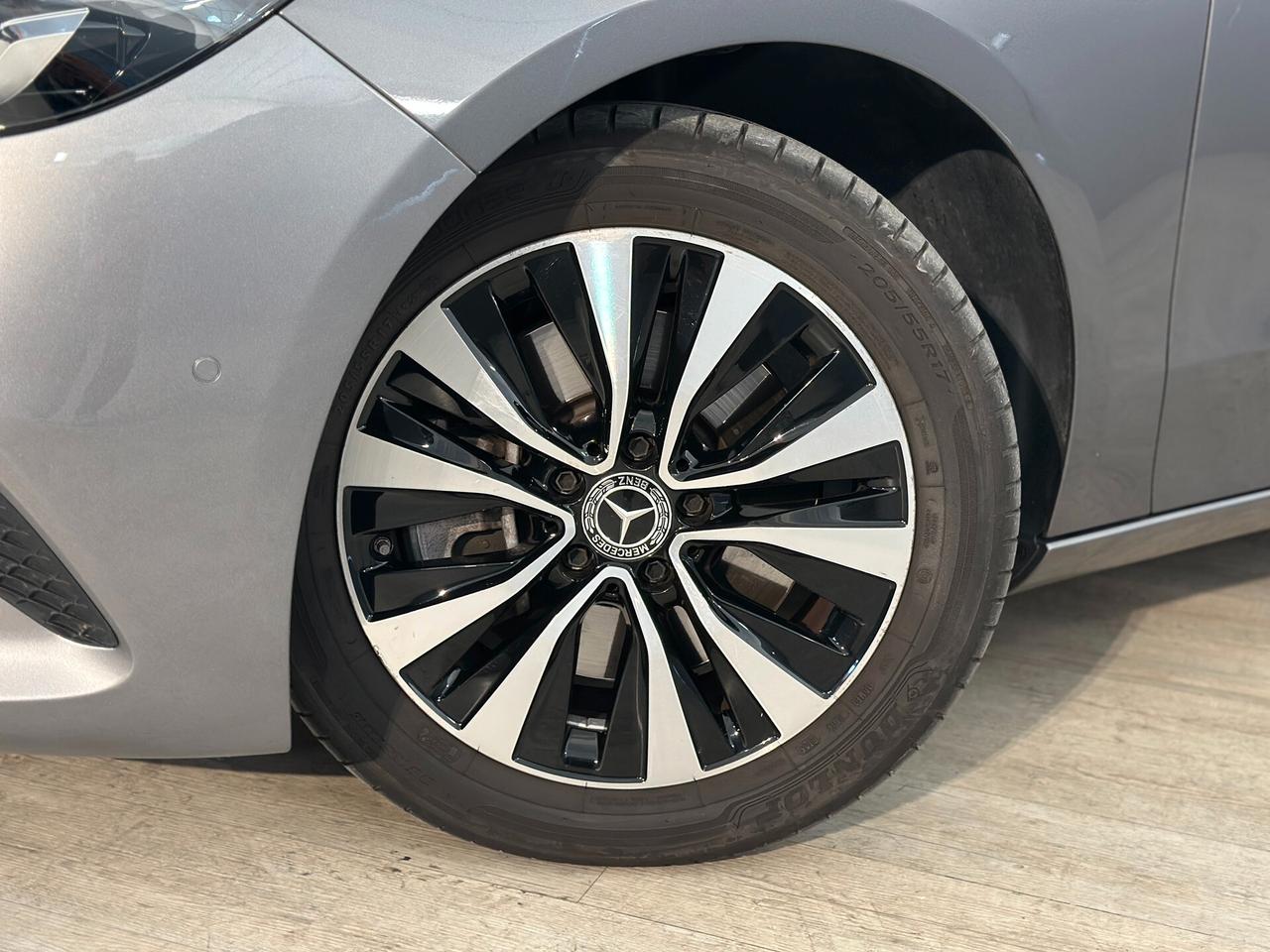 Mercedes-Benz B 250 e PHEV Business Extra auto