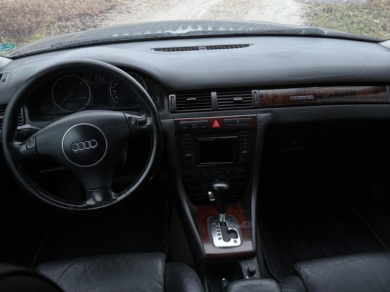 Audi A4 2.5 V6 TDI/180 CV cat Avant quattro