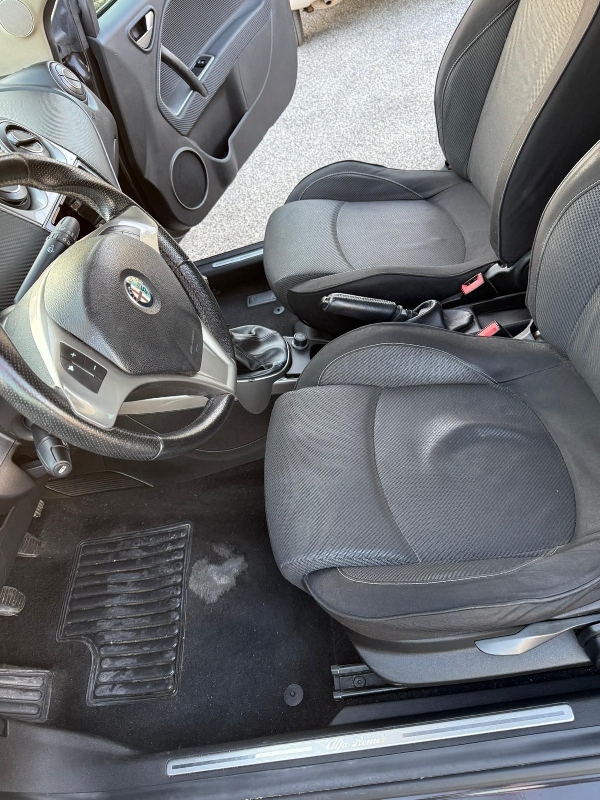 Alfa Romeo MiTo 1.4 T 120 CV GPL Distinctive